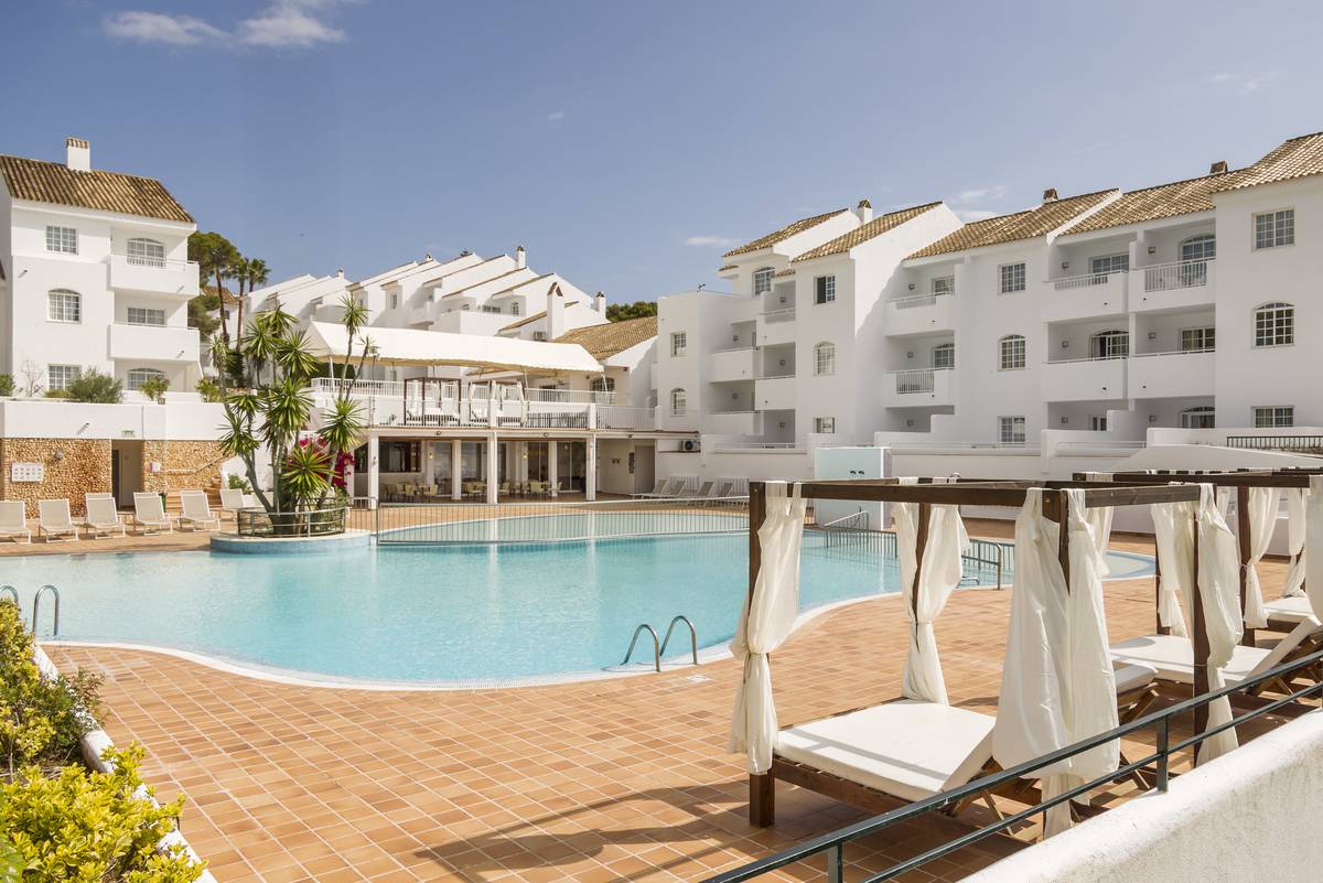 Piscine ilunion menorca Hotel ILUNION Menorca Cala Galdana