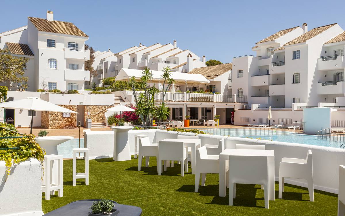 Piscine Hotel ILUNION Menorca Cala Galdana